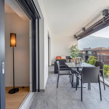 Sasso Boretto, Luxury *