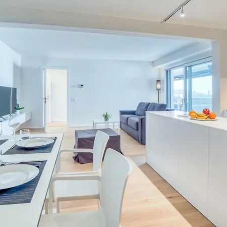 Sasso Boretto, Luxury *