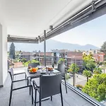 Sasso Boretto, Luxury