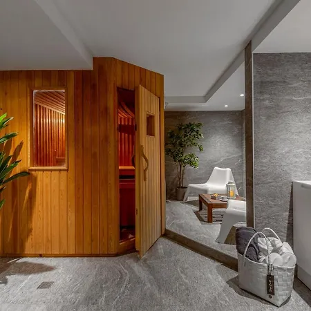 Sasso Boretto, Luxury Apartmanhotel 4*