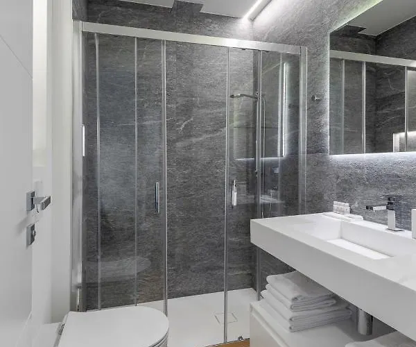 Sasso Boretto, Luxury Aparthotel 4*