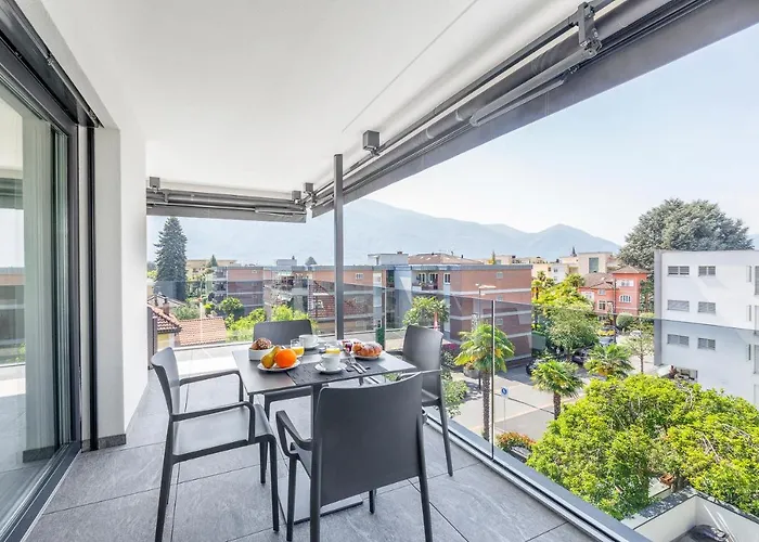 Sasso Boretto, Luxury