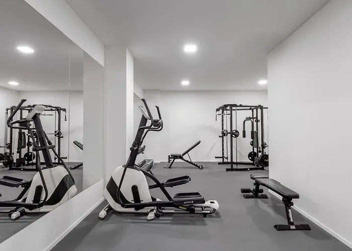 Sasso Boretto, Luxury شقة فندقية أسكونا